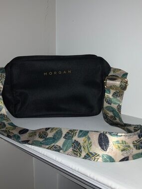 Morgan women’s crossbody purse